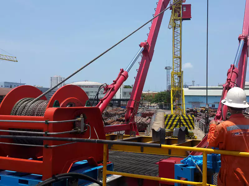 Offshore Hydraulic Cylinder applications